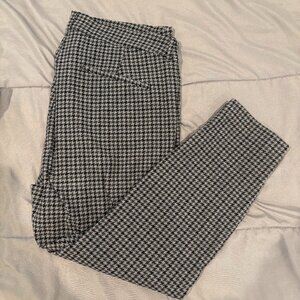 High-Waisted Pixie Skinny Pants